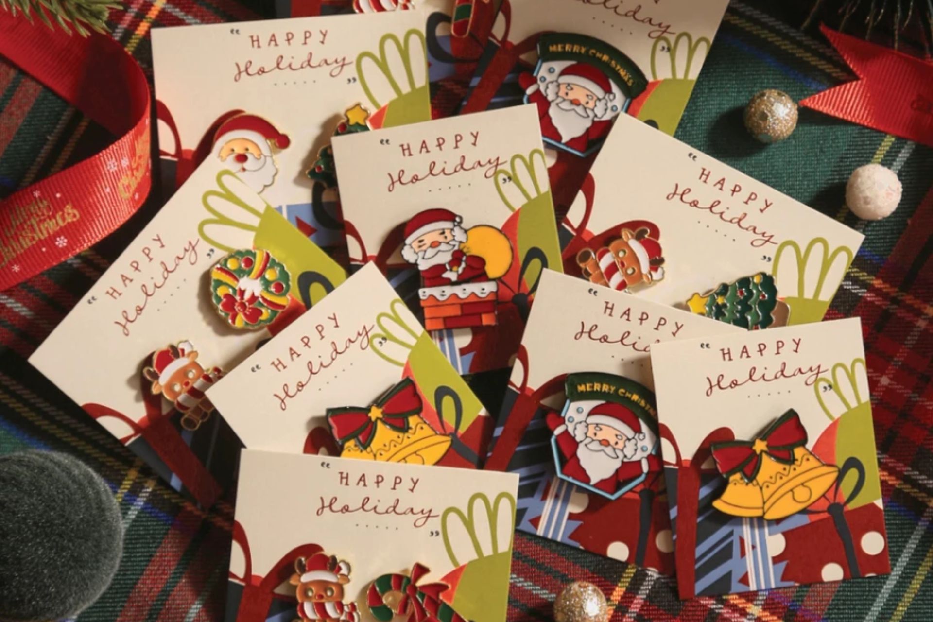 Thiết kế ly cốc giáng sinh đặc biệt.jpg Thiết kế ly cốc giáng sinh đặc biệt.jpg