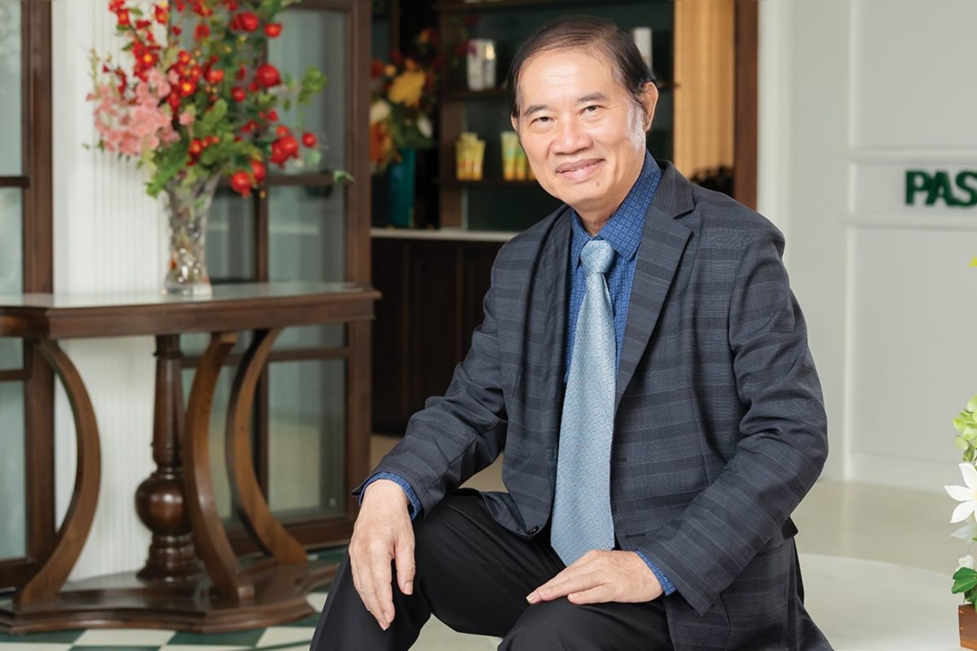 Ông chủ thương hiệu Thorakao.jpg Ông chủ thương hiệu Thorakao.jpg