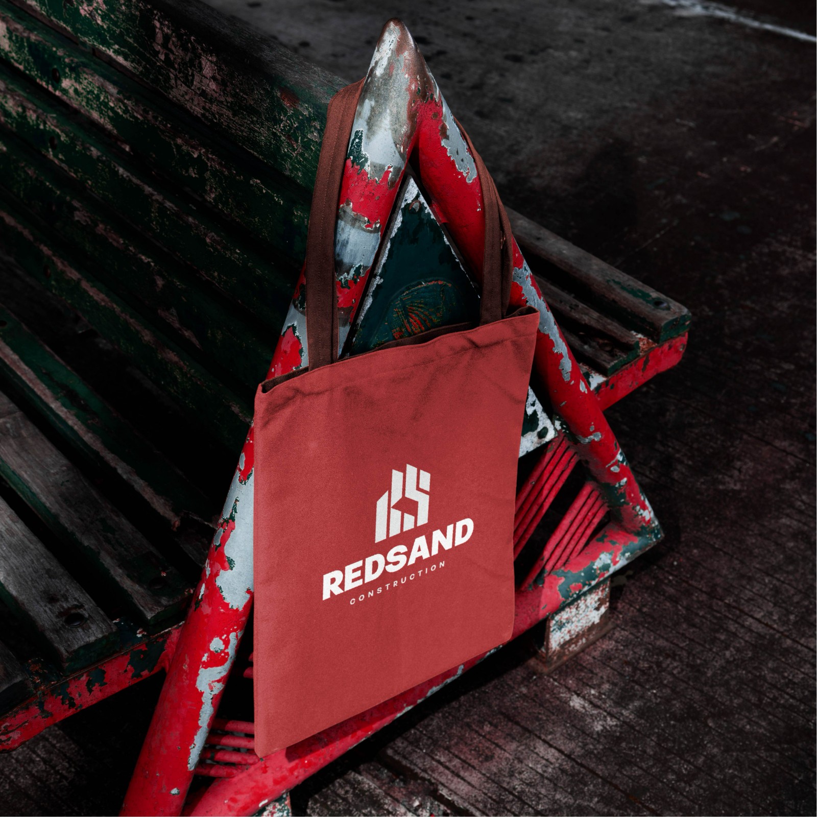 mockup redsan-14.jpg