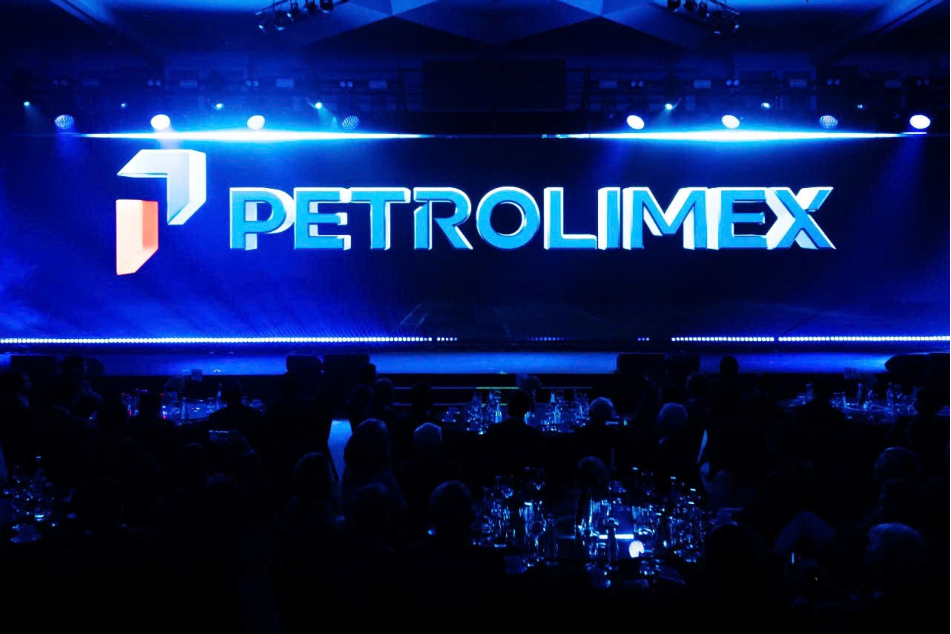 Nhận diện mới của Petrolimex.jpg