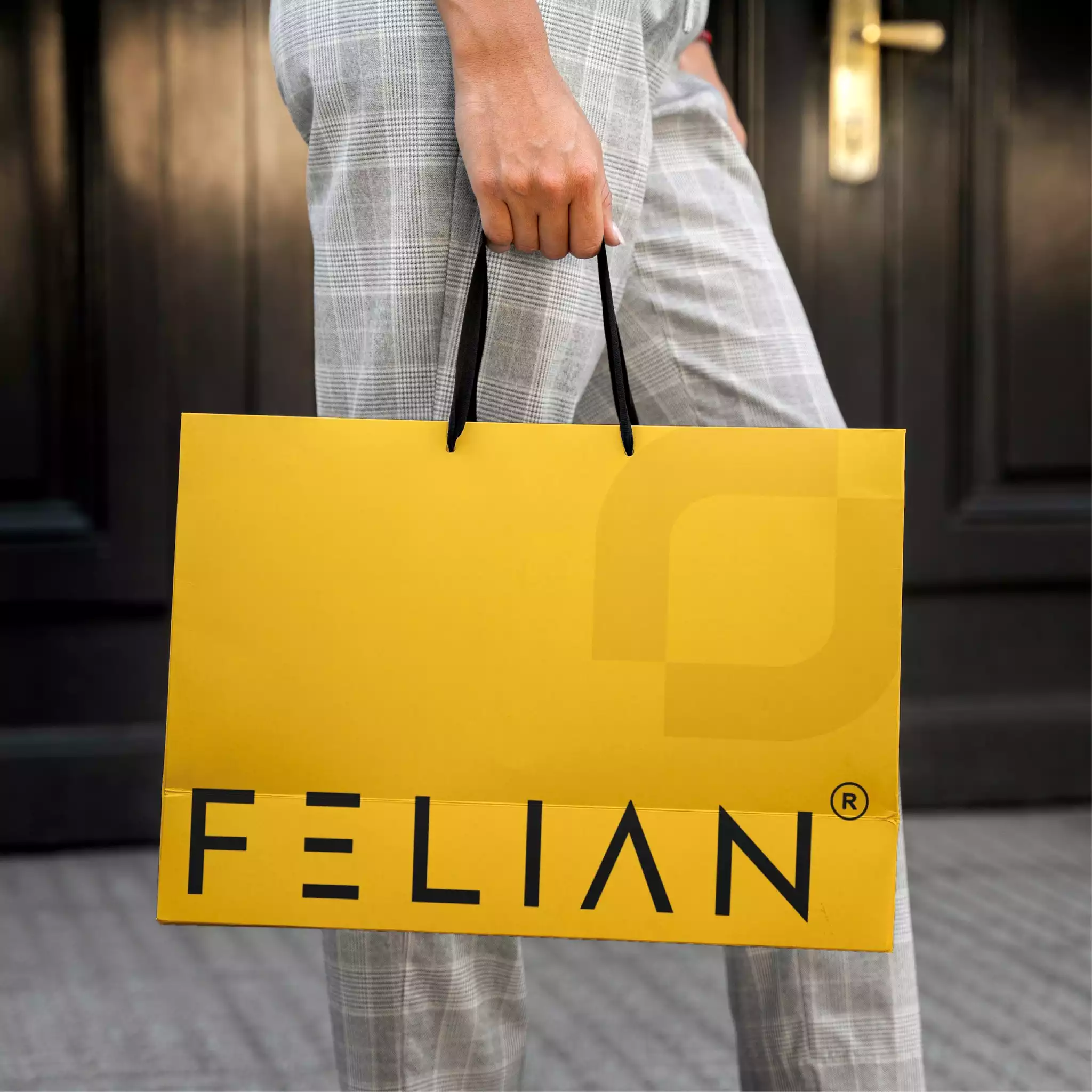 Thiết kế logo thời trang nam Felian