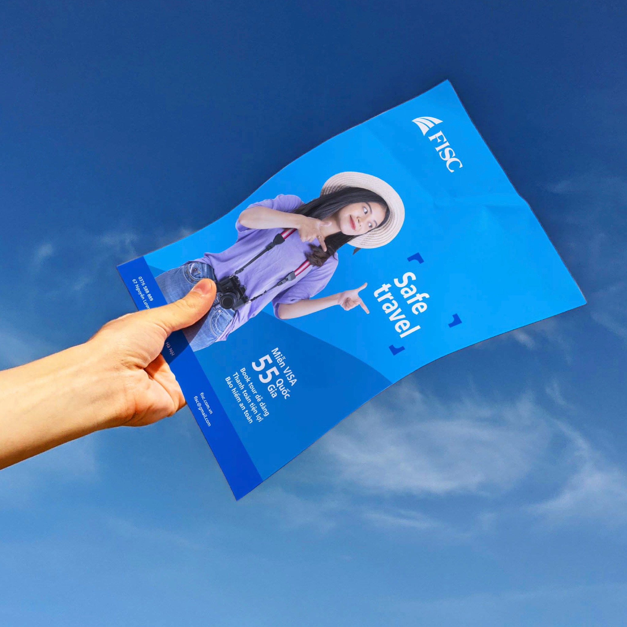 thiet ke brochure 6.jpg